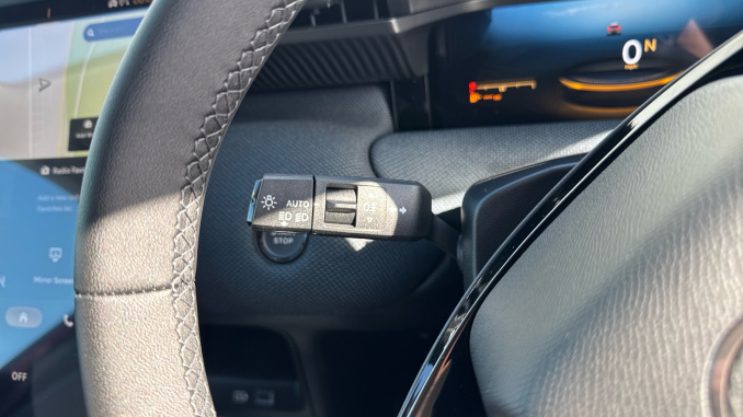 Citroen C5 Aircross 1.2 Hybrid 145 Plus 5dr Auto Petrol Hatchback - Image 24
